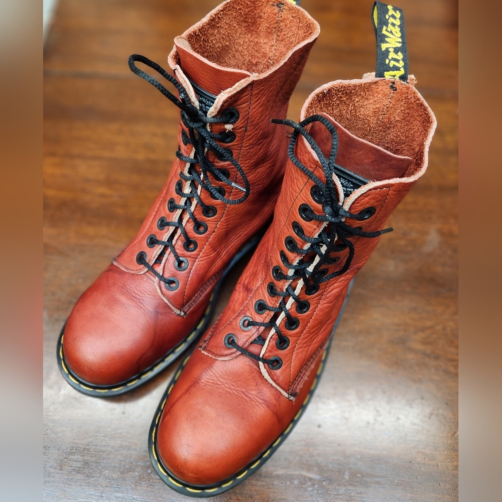 Made In England Doc Martens Boots - Picture 2 of 13